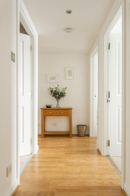 Lux Waterfront 2 Bed Apt, V&A 10Min Walk, St Andrew'S Golf 25Min Drive Dundee Zewnętrze zdjęcie